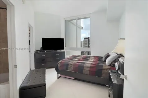 350 S Miami Avenue Miami FL 33130