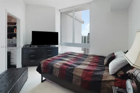 350 S Miami Avenue Miami FL 33130
