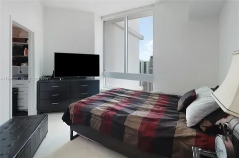 350 S Miami Avenue Miami FL 33130