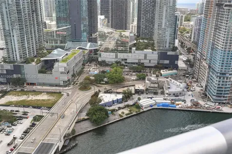 350 S Miami Avenue Miami FL 33130