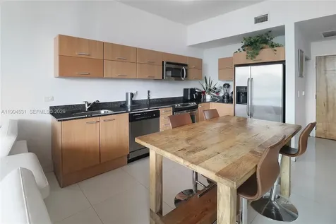 350 S Miami Avenue Miami FL 33130