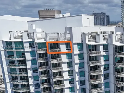 350 S Miami Avenue Miami FL 33130