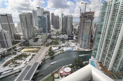 350 S Miami Avenue Miami FL 33130