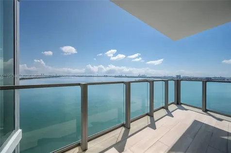 Miami FL 33137