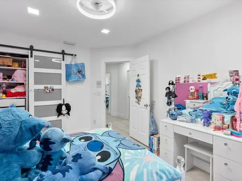 1607 SW 157th Avenue Pembroke Pines FL 33027