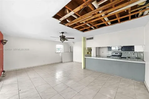 7205 W 2nd Lane Hialeah FL 33014