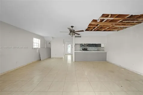 7205 W 2nd Lane Hialeah FL 33014