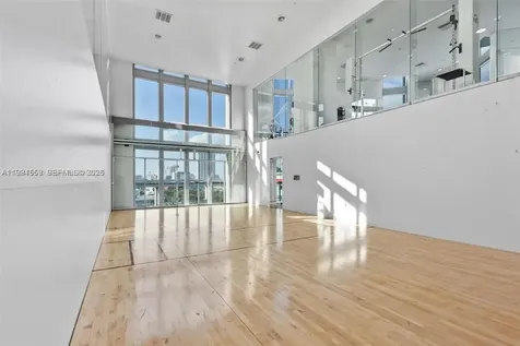350 S Miami Avenue Miami FL 33130