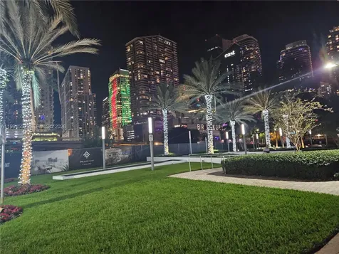 350 S Miami Avenue Miami FL 33130