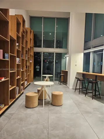350 S Miami Avenue Miami FL 33130