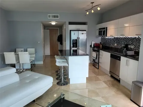 350 S Miami Avenue Miami FL 33130
