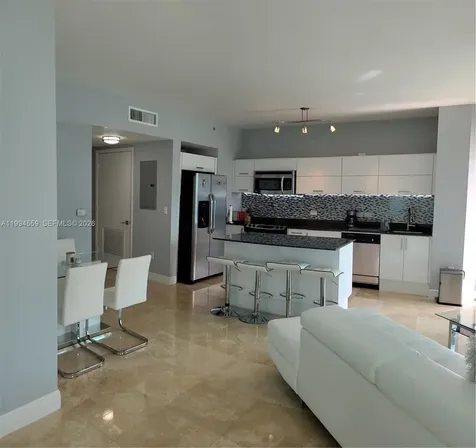 350 S Miami Avenue Miami FL 33130