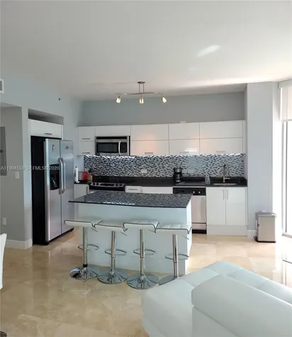 350 S Miami Avenue Miami FL 33130