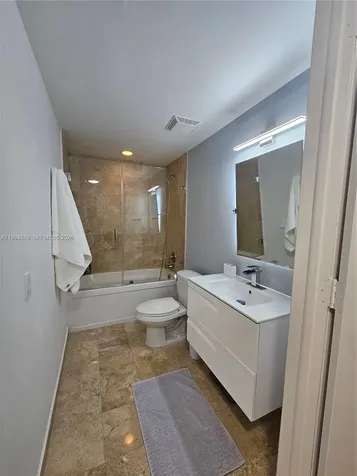 350 S Miami Avenue Miami FL 33130
