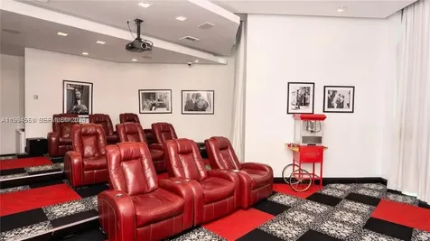 350 S Miami Avenue Miami FL 33130