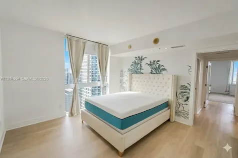 325 S Biscayne Boulevard Miami FL 33131