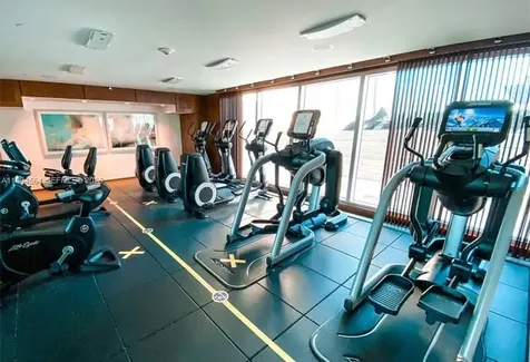 325 S Biscayne Boulevard Miami FL 33131