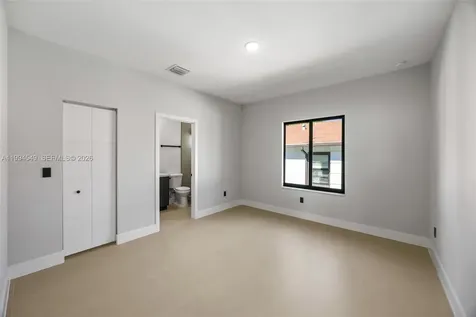 601 NW 3rd Avenue Hallandale Beach FL 33009