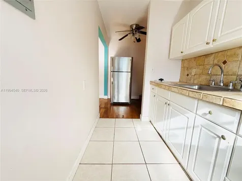 555 SW 16th Avenue Miami FL 33135