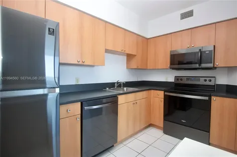 1330 West Avenue Miami Beach FL 33139