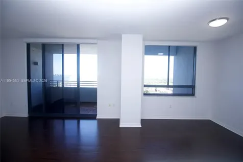 1330 West Avenue Miami Beach FL 33139