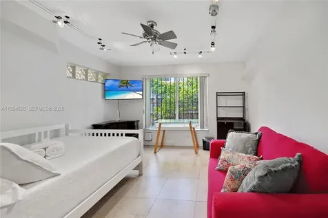 2834 SW 33rd Avenue Miami FL 33133