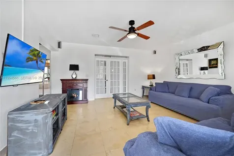 2834 SW 33rd Avenue Miami FL 33133