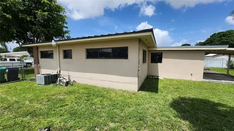 6241 NW 110th Street Hialeah FL 33012
