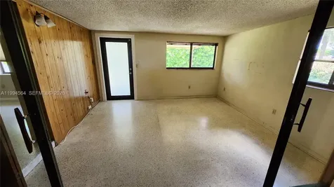 6241 NW 110th Street Hialeah FL 33012