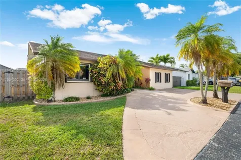 10268 SW 145th Court Miami FL 33186
