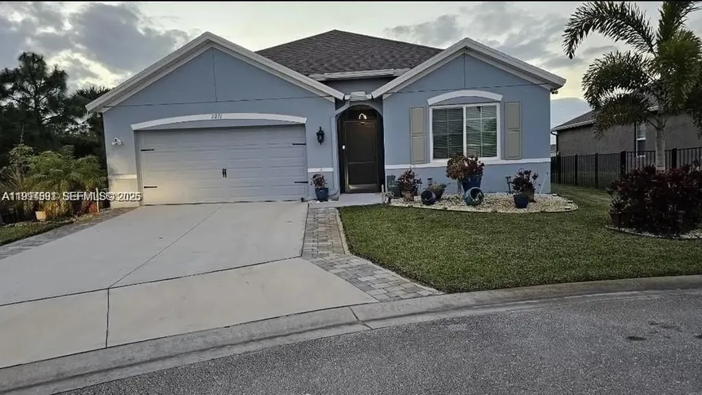 2271 SW Arlington Drive SW Vero Beach FL 32968