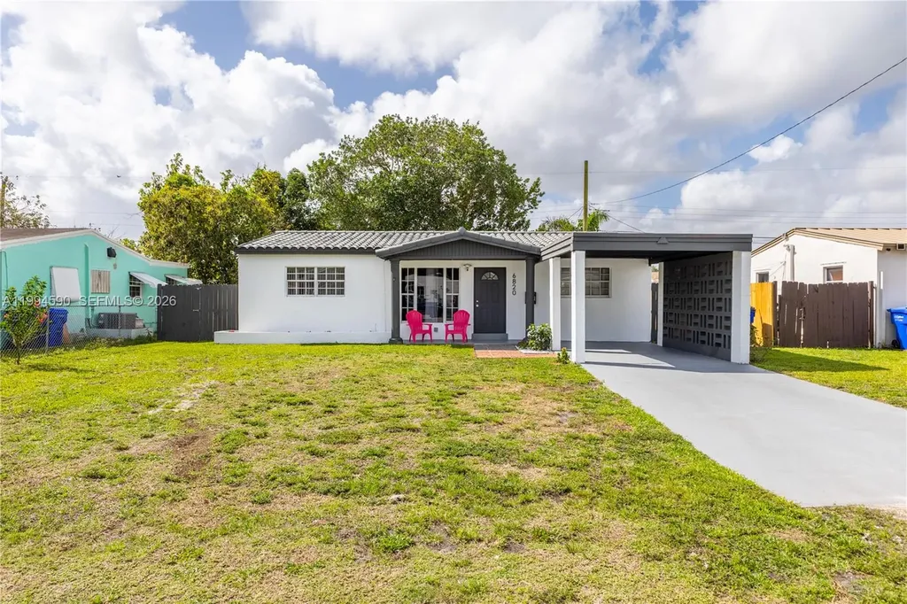 6820 Park Street Hollywood FL 33024