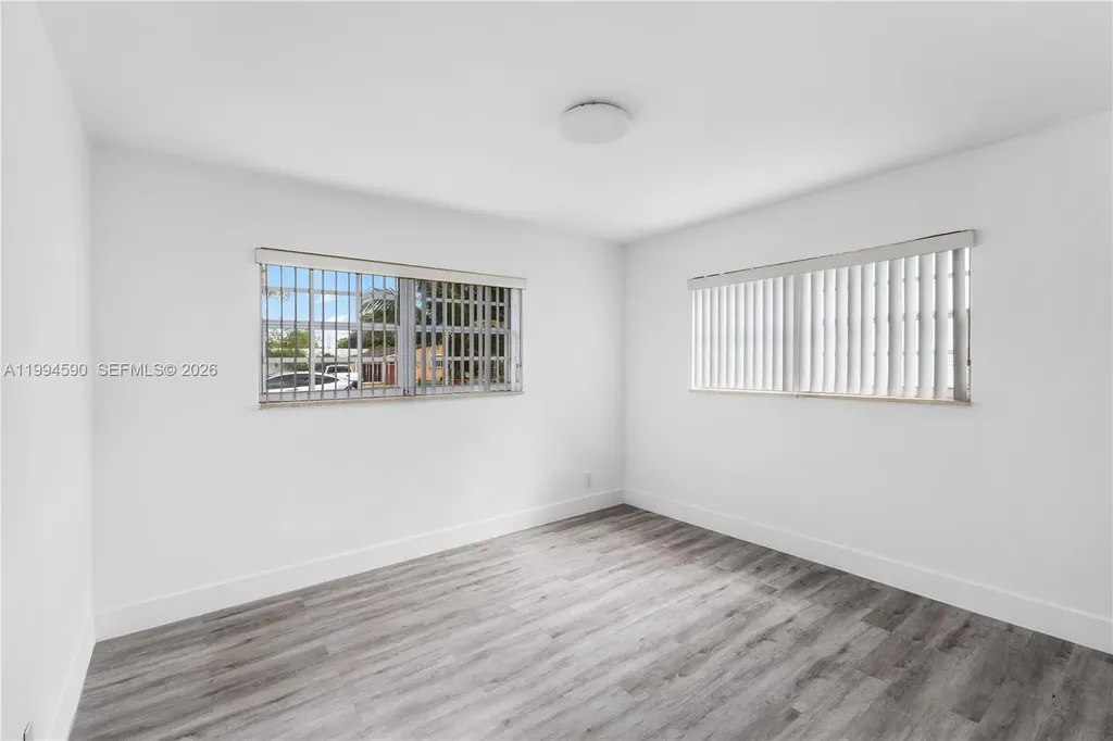 6820 Park Street Hollywood FL 33024