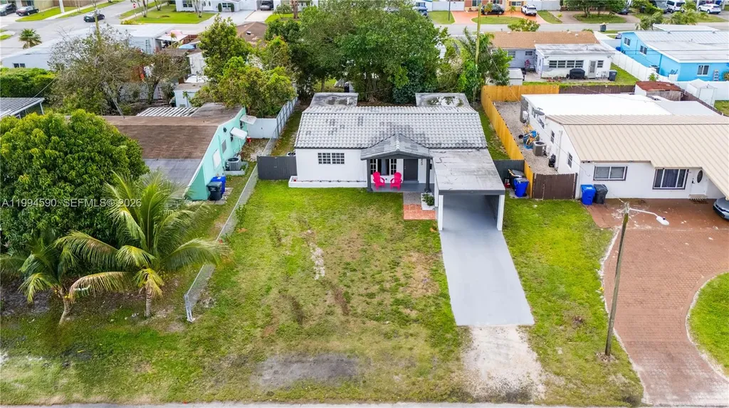 6820 Park Street Hollywood FL 33024