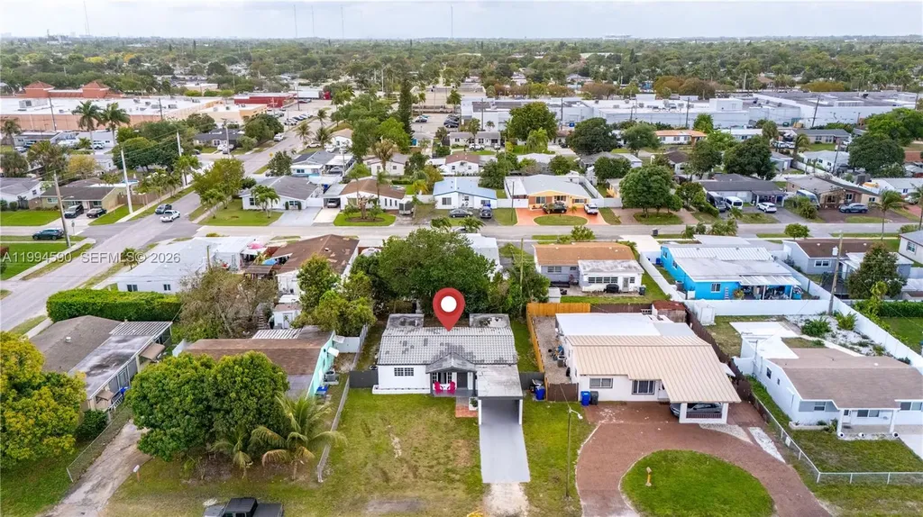 6820 Park Street Hollywood FL 33024