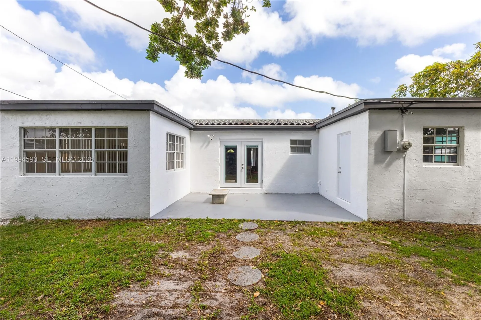 6820 Park Street Hollywood FL 33024