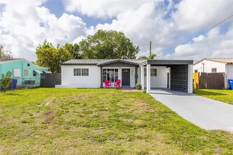 6820 Park Street Hollywood FL 33024