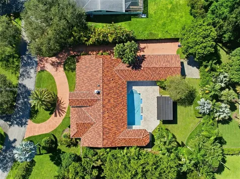 6801 SW 126th Terrace Pinecrest FL 33156