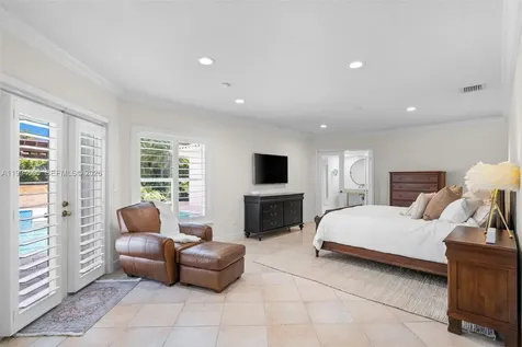 6801 SW 126th Terrace Pinecrest FL 33156