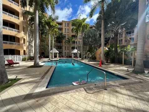 3001 NE 185th Street Aventura FL 33180