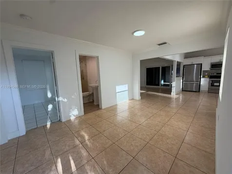 3373 SW 29th Terrace Miami FL 33133