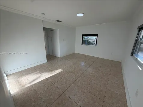 3373 SW 29th Terrace Miami FL 33133