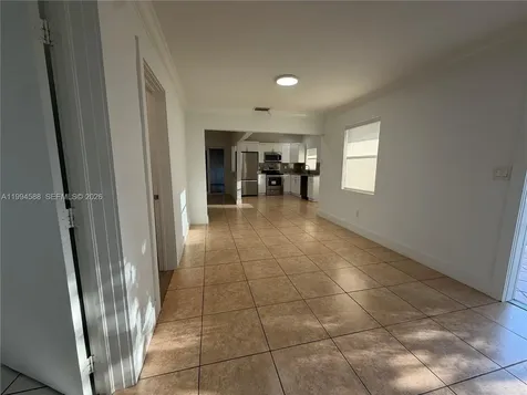3373 SW 29th Terrace Miami FL 33133