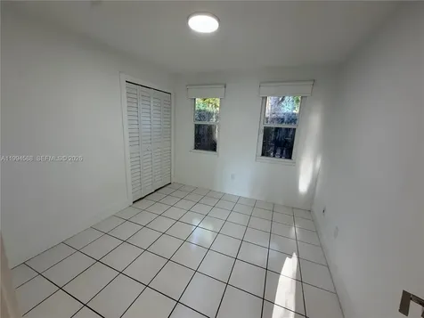 3373 SW 29th Terrace Miami FL 33133