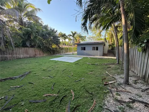3373 SW 29th Terrace Miami FL 33133