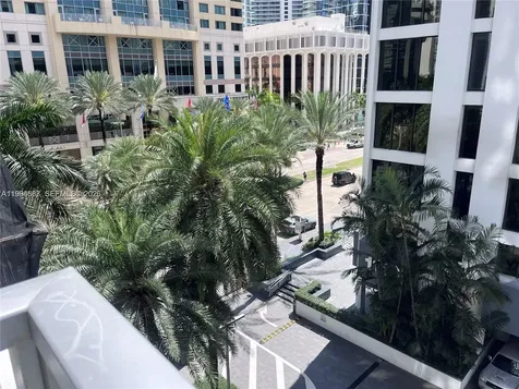 1060 Brickell Avenue Miami FL 33131
