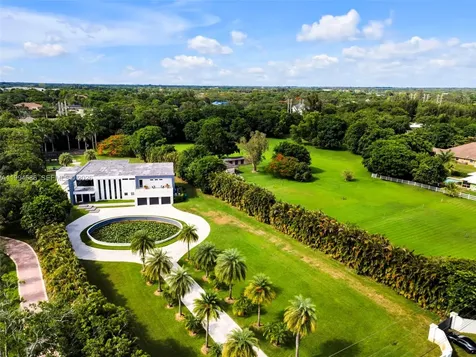 13441 Mustang Trail Southwest Ranches FL 33330