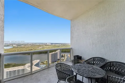 15811 Collins Avenue Sunny Isles Beach FL 33160