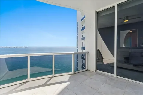 15811 Collins Avenue Sunny Isles Beach FL 33160