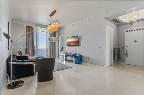 15811 Collins Avenue Sunny Isles Beach FL 33160